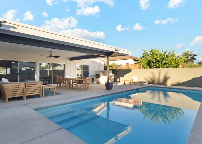 Ferienhaus Bichito's Playground - Heated Pool, Walkable