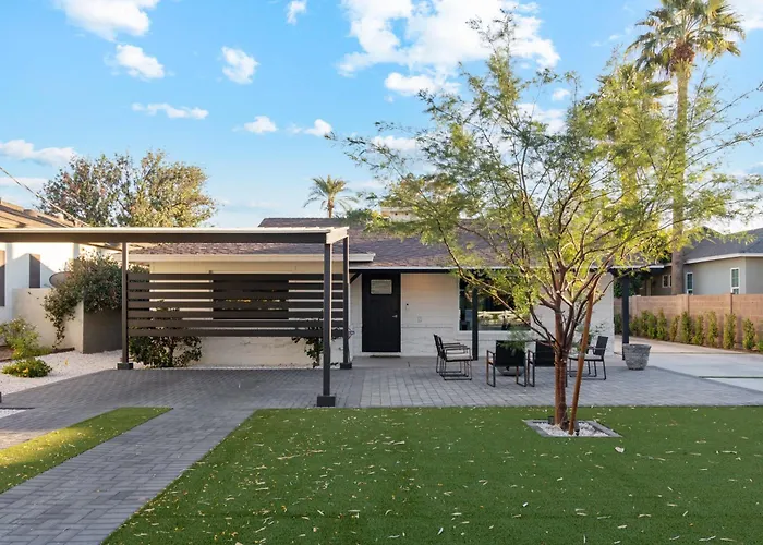 Bichito's Playground - Heated Pool, Walkable