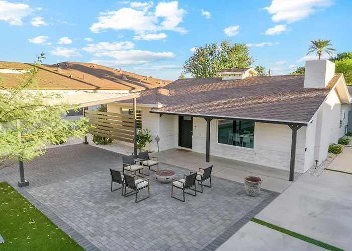 Ferienhaus Bichito's Playground - Heated Pool, Walkable *